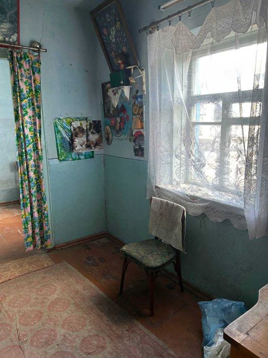Продам будинок по вул. Верхній вал 2