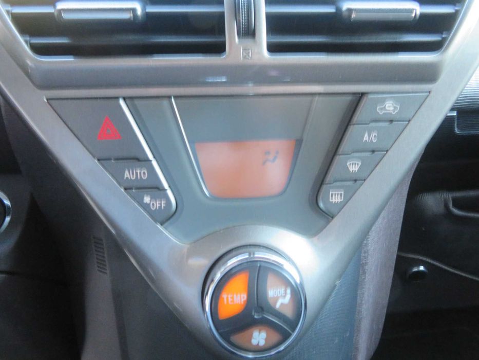 TOYOTA IQ 1.4 Diesel A/C Nacional