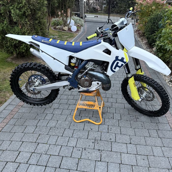 Husqvarna tc 250 pro circuit ktm sx 110 mth
