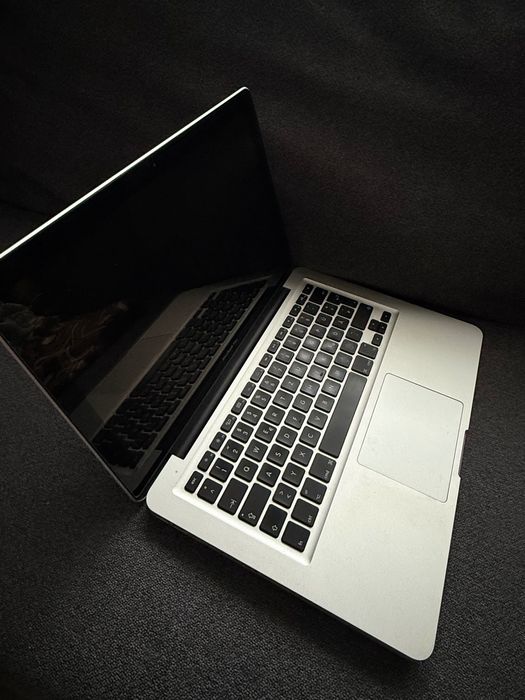 MacBook Pro (13-inch, Mid 2012) - під ремонт або на запчастини