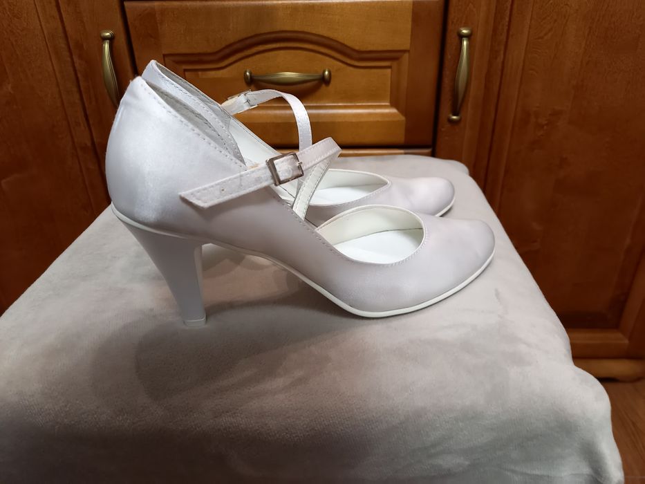Buty ślubne białe, wizytowe, czółenka NOWE rozm. 35,37,40
