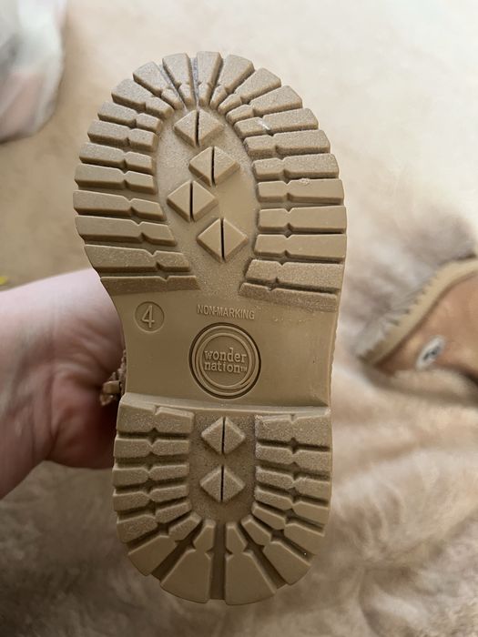 Ботинки для дівчинки