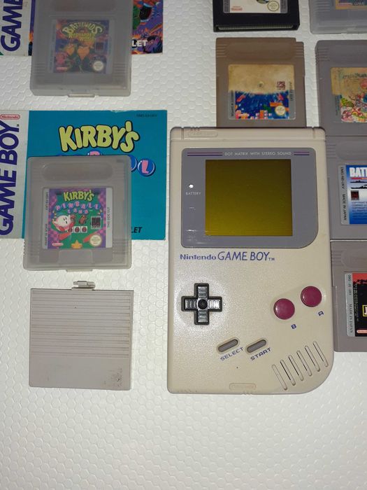 Nintendo Game Boy Classic com 43 Jogos (Tetris, Super Mario Land, etc)