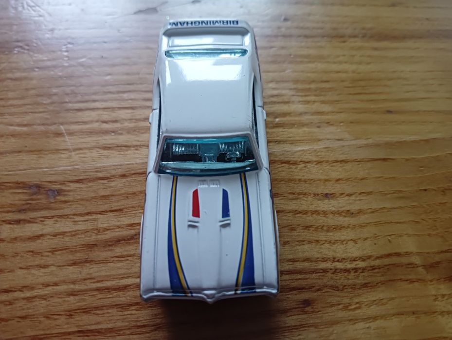 Samochody policyjne. 2 szt.