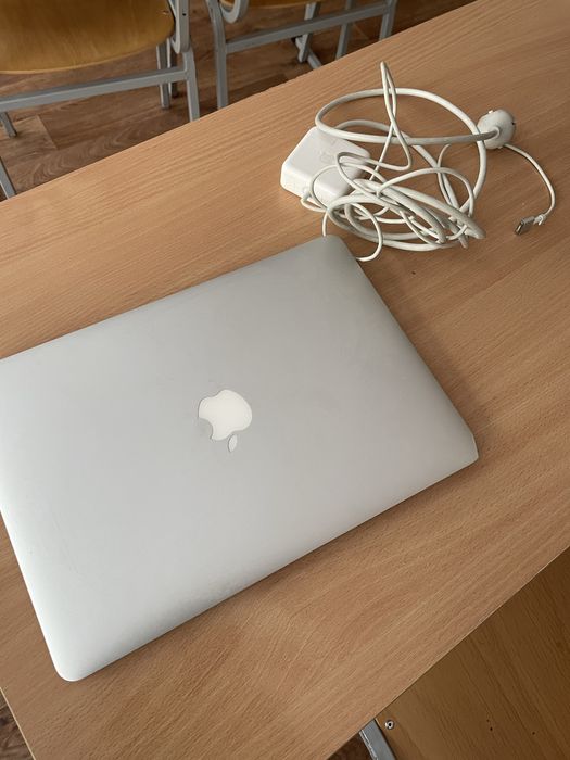 Macbook air 13 a1466 2015