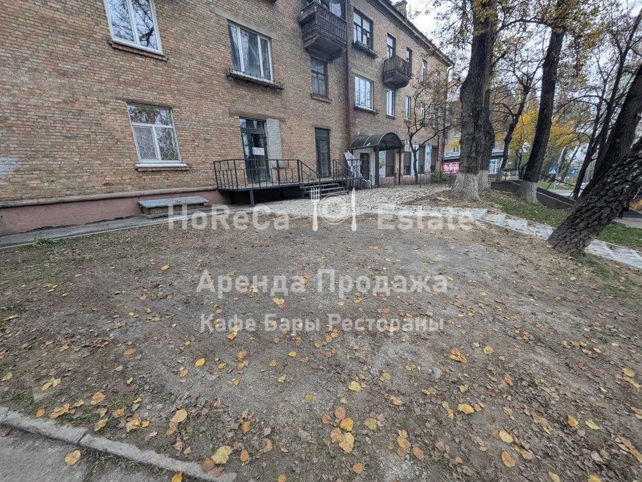 Аренда. Фасад. 1эт. 17.7м2. Помещение. пр-т. Науки 59.