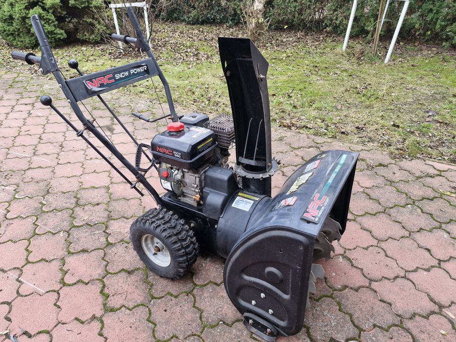 Odśnieżarka NAC 7807B