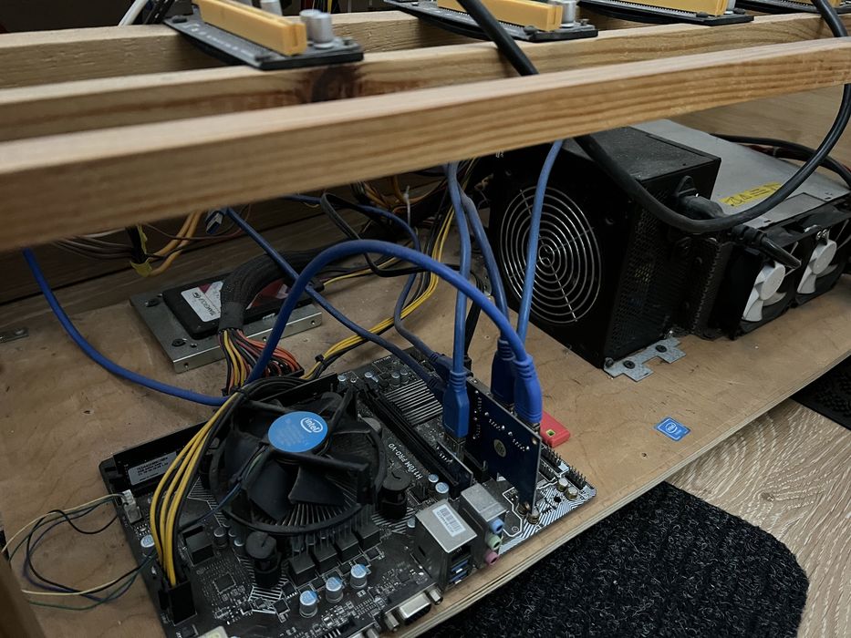 Каркас для майнинг фермы