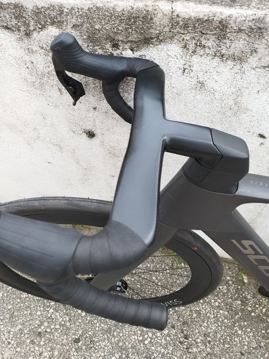 Scott Foill RC 10 (grupo SRAM Force novo com potencia)