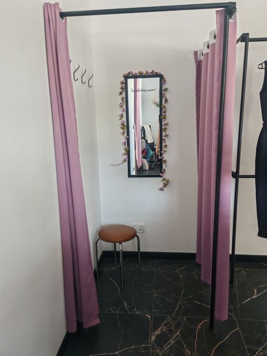 Sprzedam wyposażenie sklepu butik, odzież używana