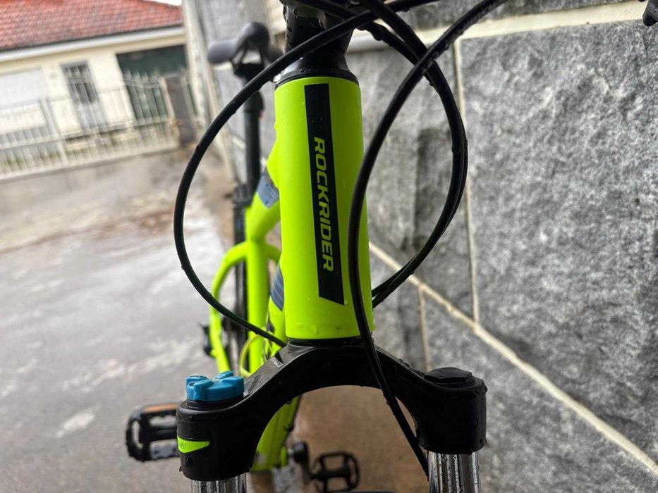 Espetacular Bicicleta RockRider 27,5" ótimo estado