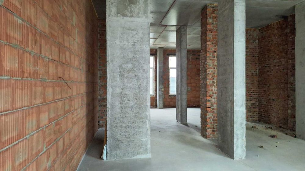 Здам в оренду комерційне приміщення. ЖК Емпатіка. Фасад.