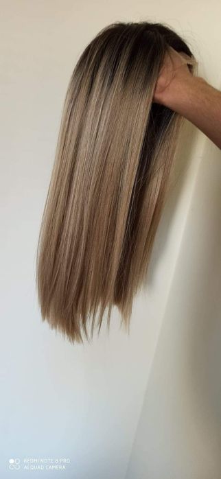 Peruka lace front blond