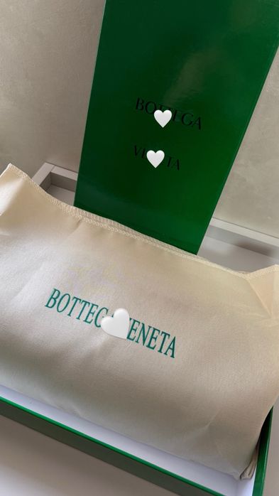 Сумка багет , клатч  Bottega Veneta чорна шкіра