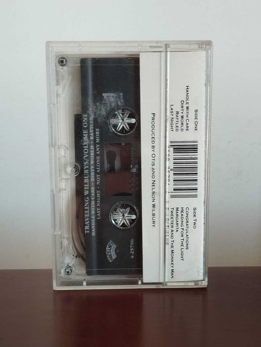 Traveling Wilburys "Volume One" Cassete Audio