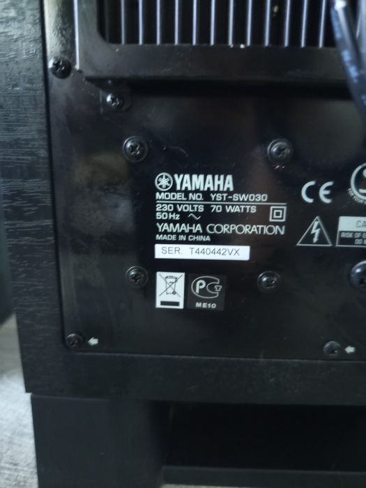 Subwoofer Yamaha  VST-SW030
