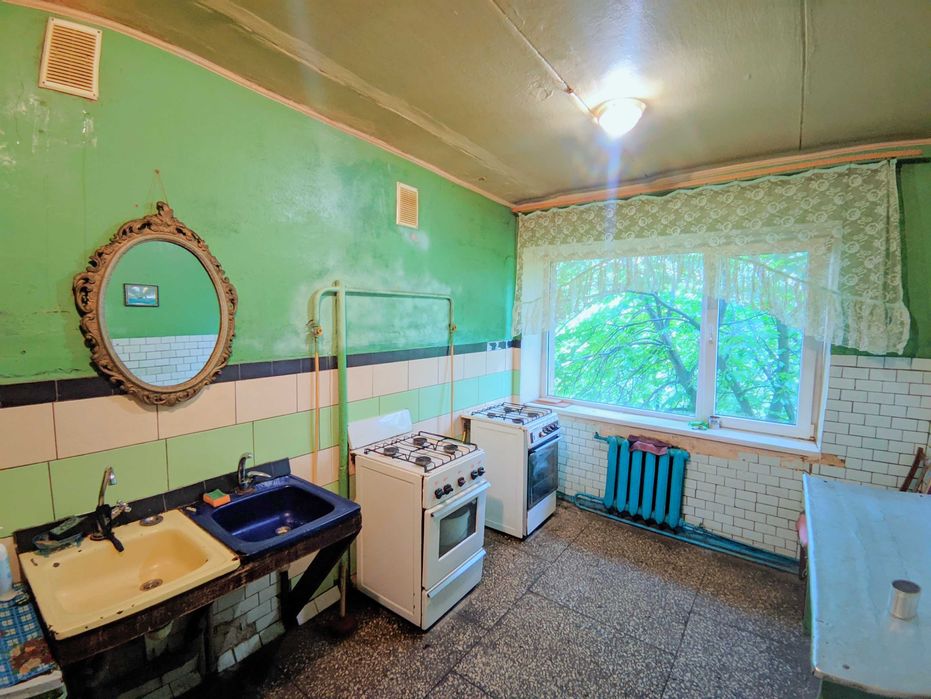 Продаж Кімнати в Гуртожитку по Кільцю. зуп. ЖБИ. за Зигіна. Центр 7хв