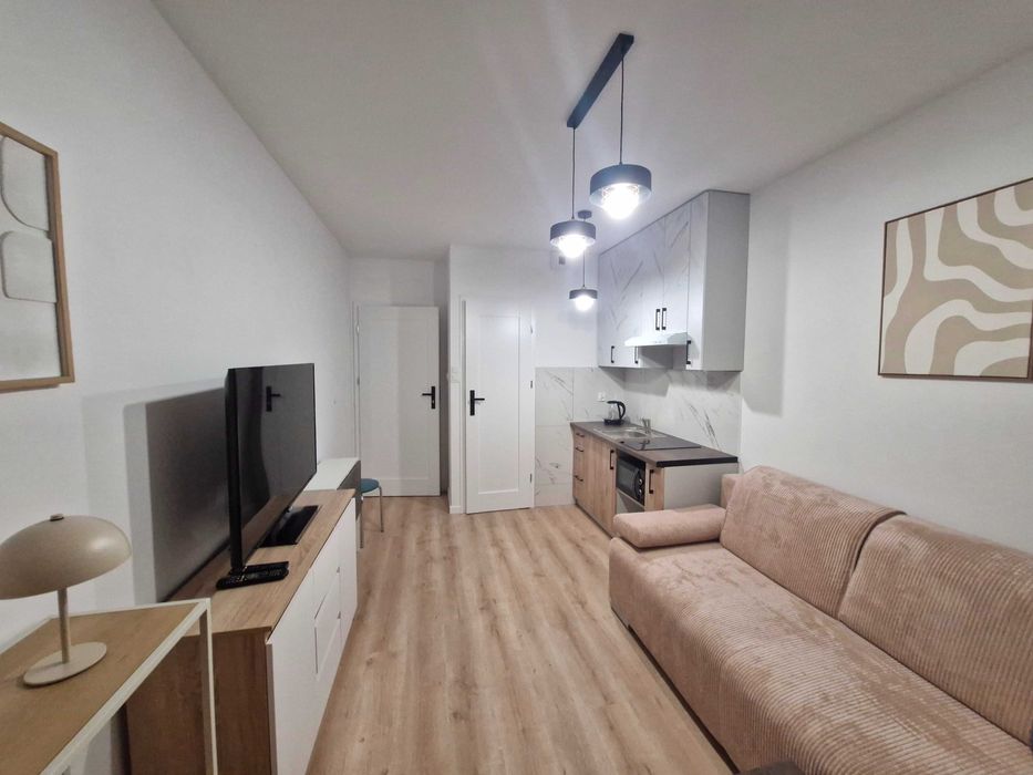 Wynajmę kawalerkę w centrum Kielc Miodowicza 1A