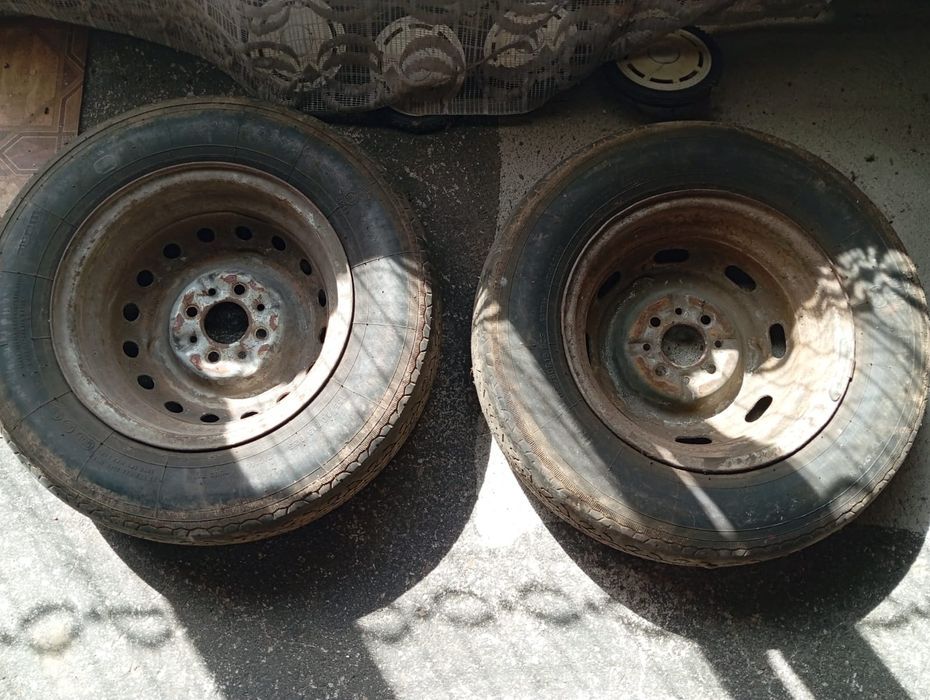 Rolnictwo 2 całe koła  165/80R13 USSR