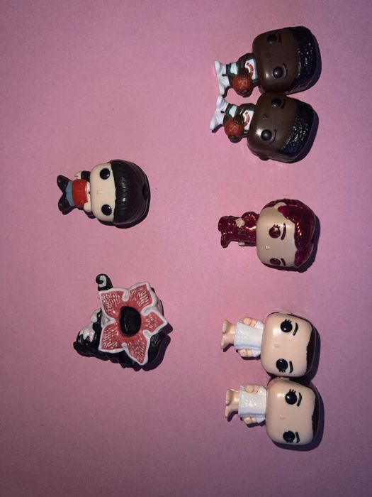 Фігурки strangers things kinder joy