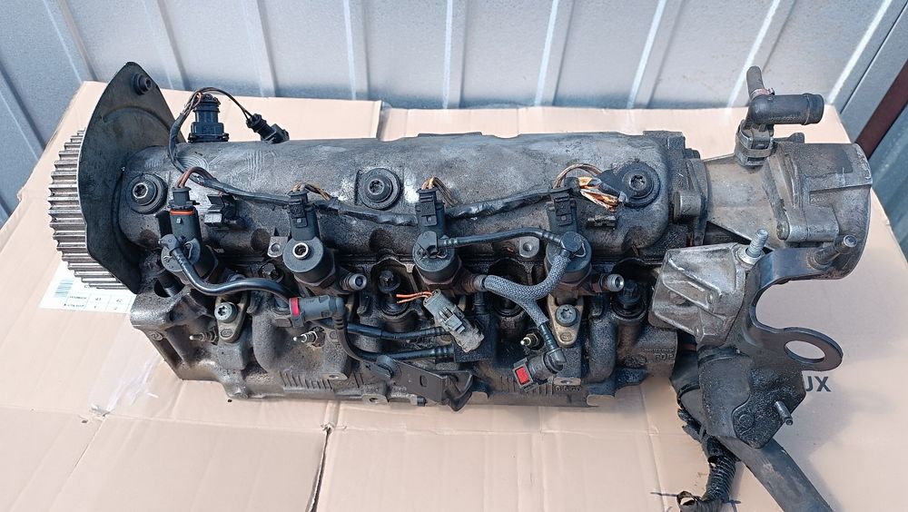 ГБЦ Головка Блока Рено 1.9 DCI Renault Traffic Opel Vivaro Nissan