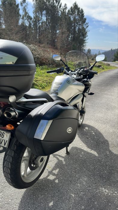 Yamaha FZ6 - 98cv