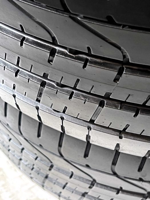 Pneus Pirelli Pzero - 275/35/20 - Como NOVOS