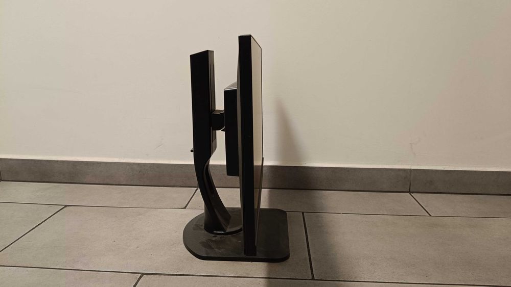 Monitor Iiyama ProLite stan powystawowy