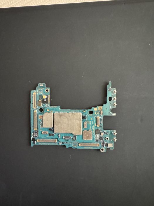 Материнська плата Fold 4 12/256 робоча