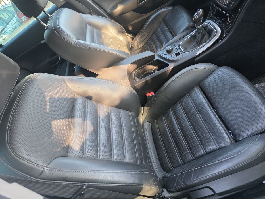 Opel Insignia Fotele Tapicerka skóra