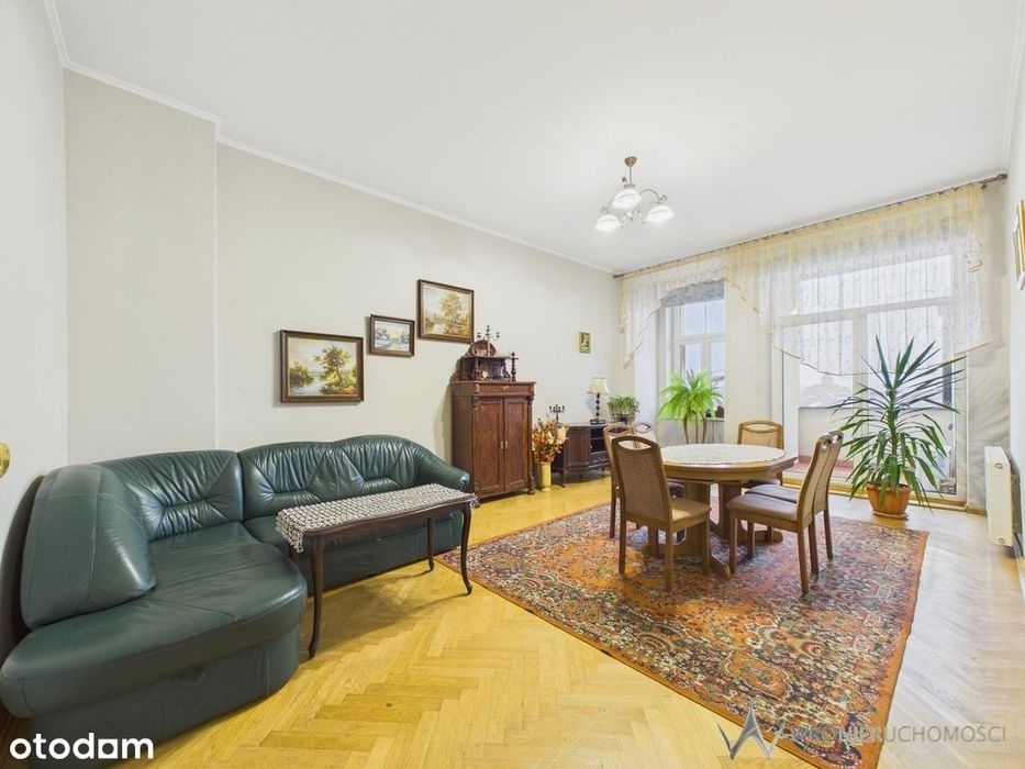 161 m² klimatycznego mieszkania w kamienicy |Borek