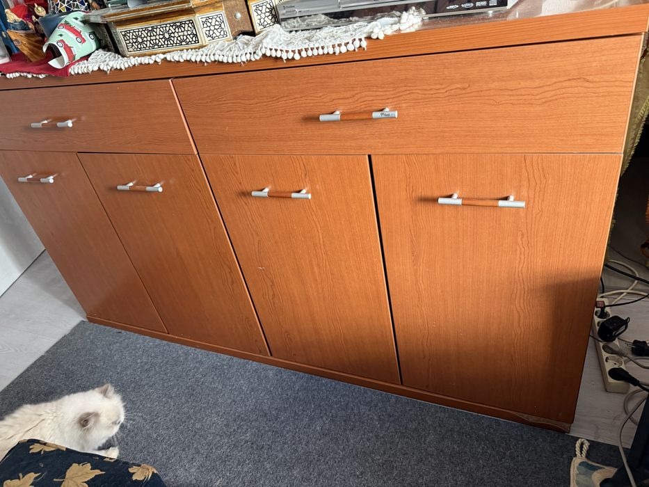 Aparador elegante  vendo