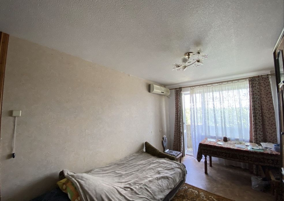 Продам 3к квартиру в смт.Зарічне
