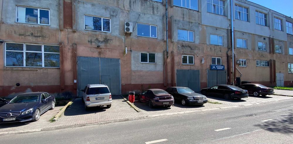 Продаж нежитлового комерційного приміщення(С.Т.О),вул.Данила Апостола