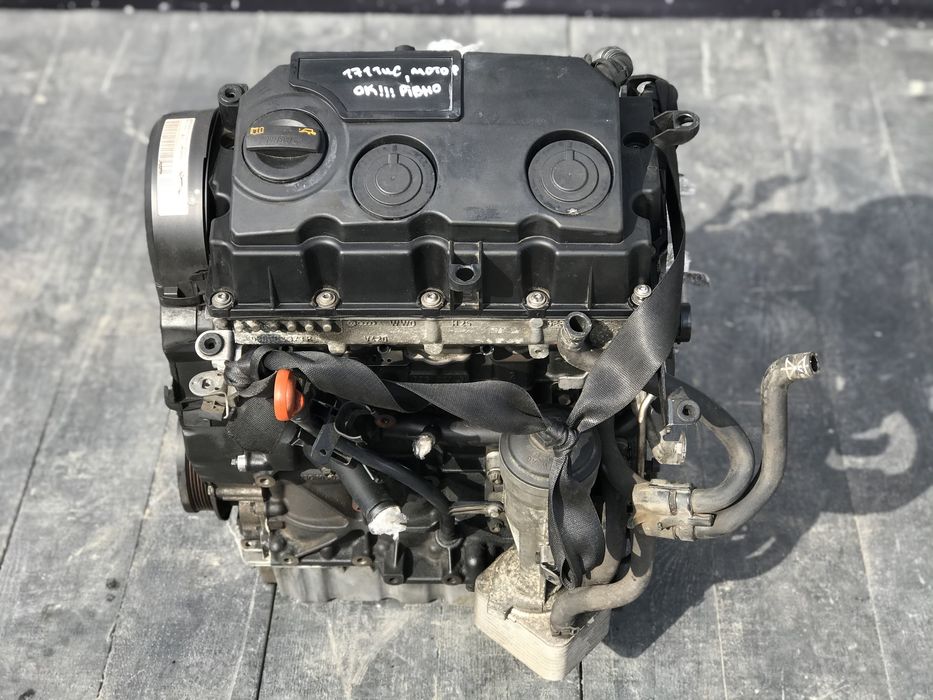мотор двигатель 1.9 bls 77kw passat b6 golf 5 skoda a5 touran caddy