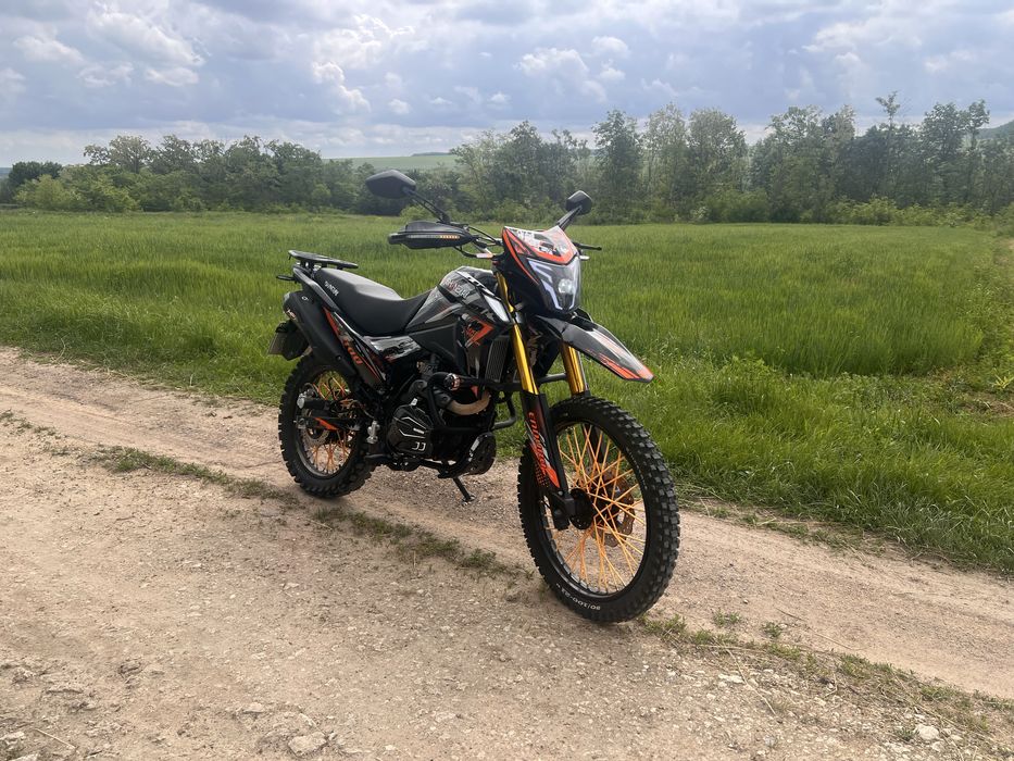 Продам шенерей 300 VXR