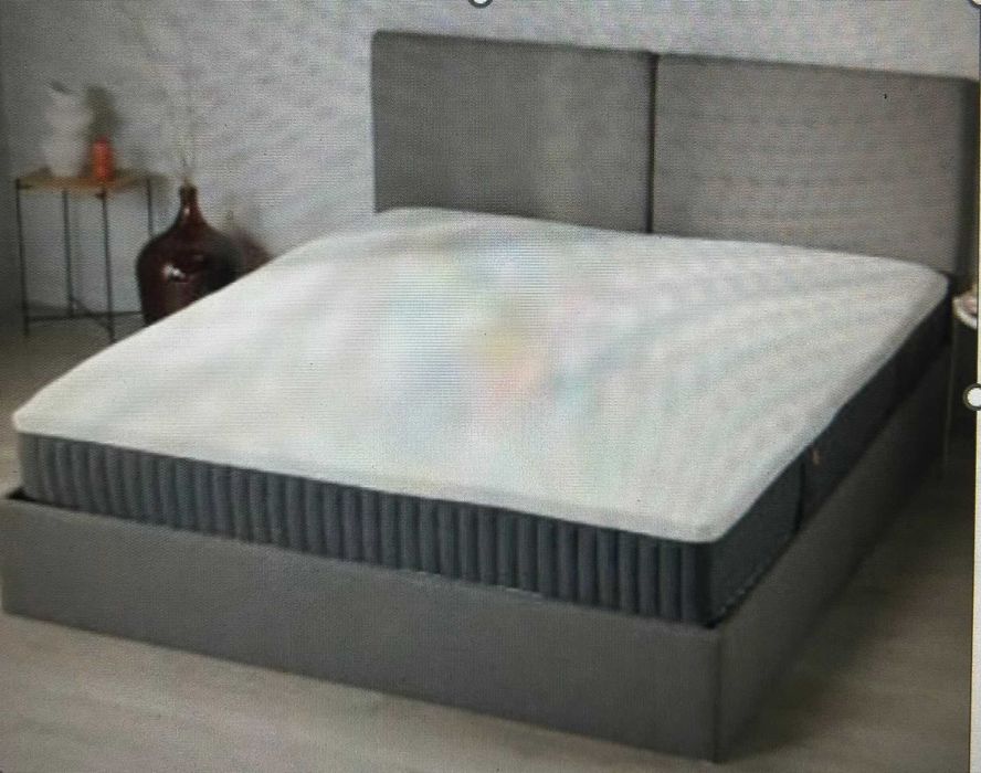 Colchão Emma Hibrid 140/190. Como novo.