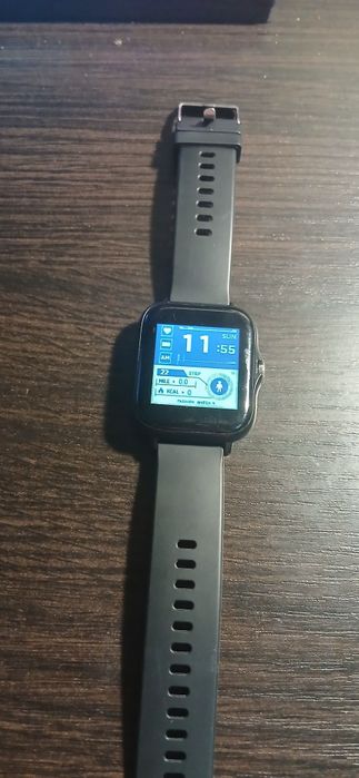 Smartwatch з зарядкою
