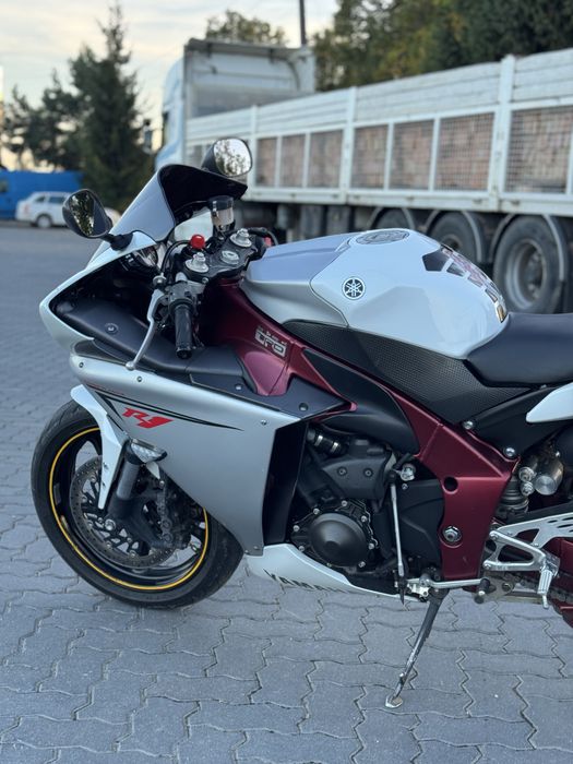 Yamaha R1 2010 Cross Planei4