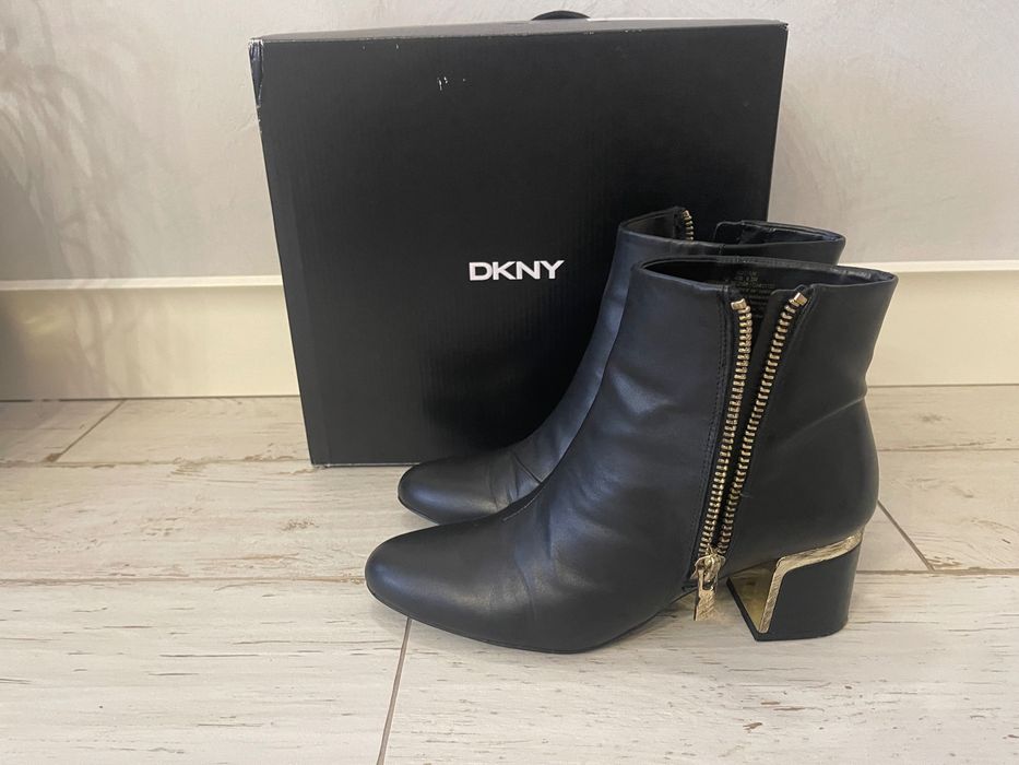 DKNY original сапожки натуральная кожа р 39
