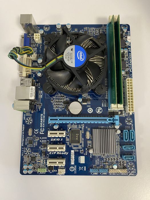 Материнська плата Gigabyte GA-H61M-DS2V+процесор+оперативна памʼять