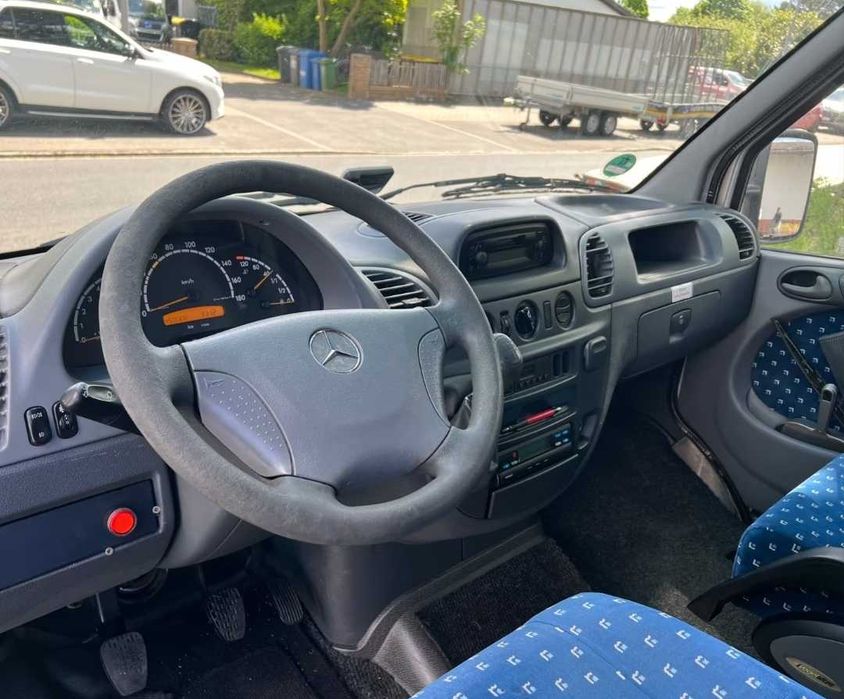Mercedes Benz sprinter 416CDI 19місць