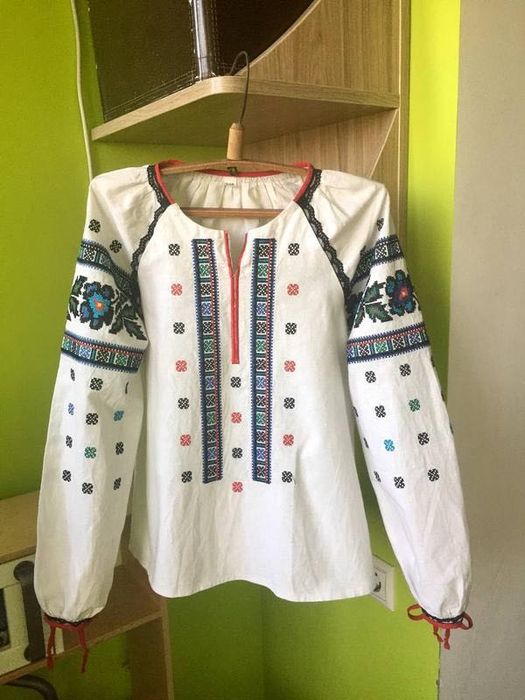 Блуза вишиванка «борщівська» для дівчинки 8-10 років/ ‼️є нюанси‼️