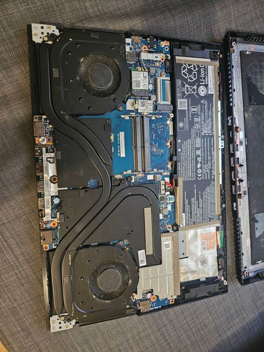 Portátil Gamer Lenovo Legion 5 15ITH6H - Avariado para Peças ou Reparo