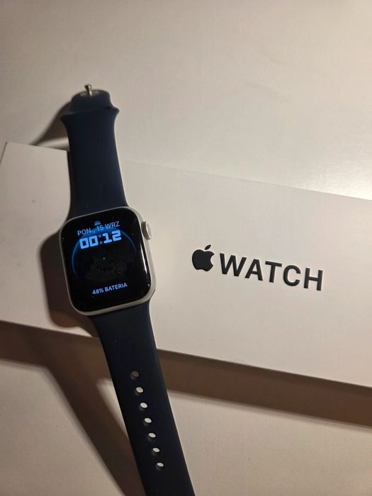 Apple Watch SE (Gen 2) 40mm Silver