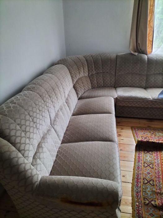 Rogówka z rozkładaną kanapą