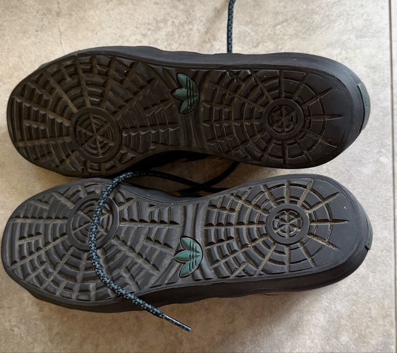 Аdidas.