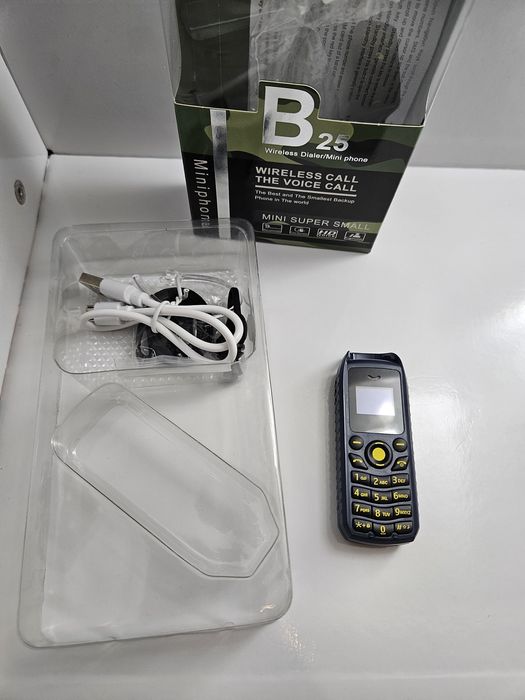 Крутой мобильный телефон Servo,  мини на 2 сим карты