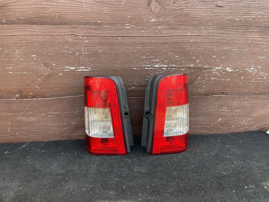 Стопи, стоп, ліхтарі задні Peugeot Partner Citroen Berlingo