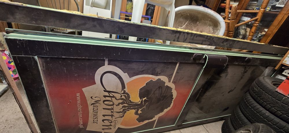 Drzwi sklepowe używane